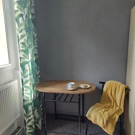 Hostel Dom Polonii W Zytkiejmach *